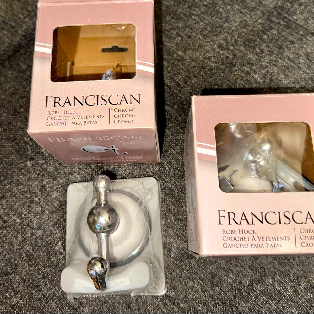 Robe hook Franciscan, new, in box, wrapped (separate listing for 2nd hook)